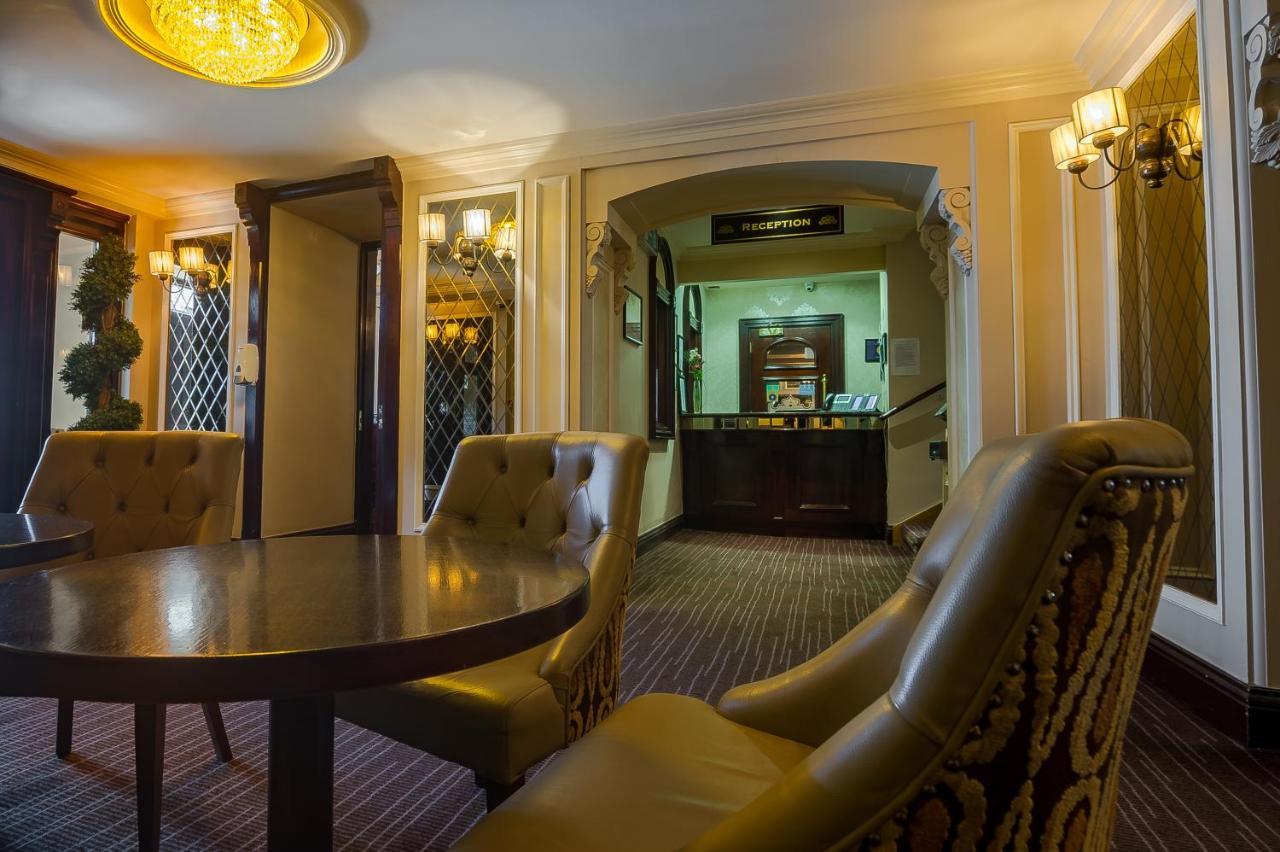 The Carraig Hotel Каррик-он-Шур Экстерьер фото